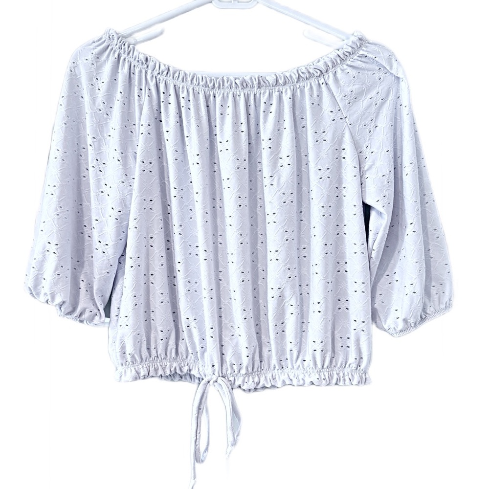Free Kisses Off The Shoulder Eyelet White Short Sleeve Short Length Top Size M